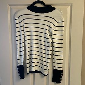 NWT Guess Long Sleeve Sweater